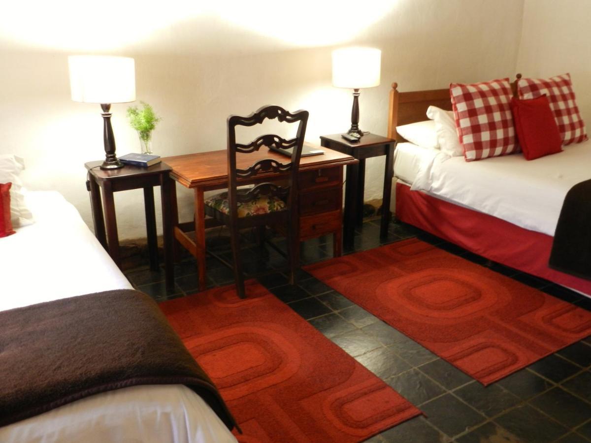 President Paul Kruger Guest Lodge Rustenburg Extérieur photo