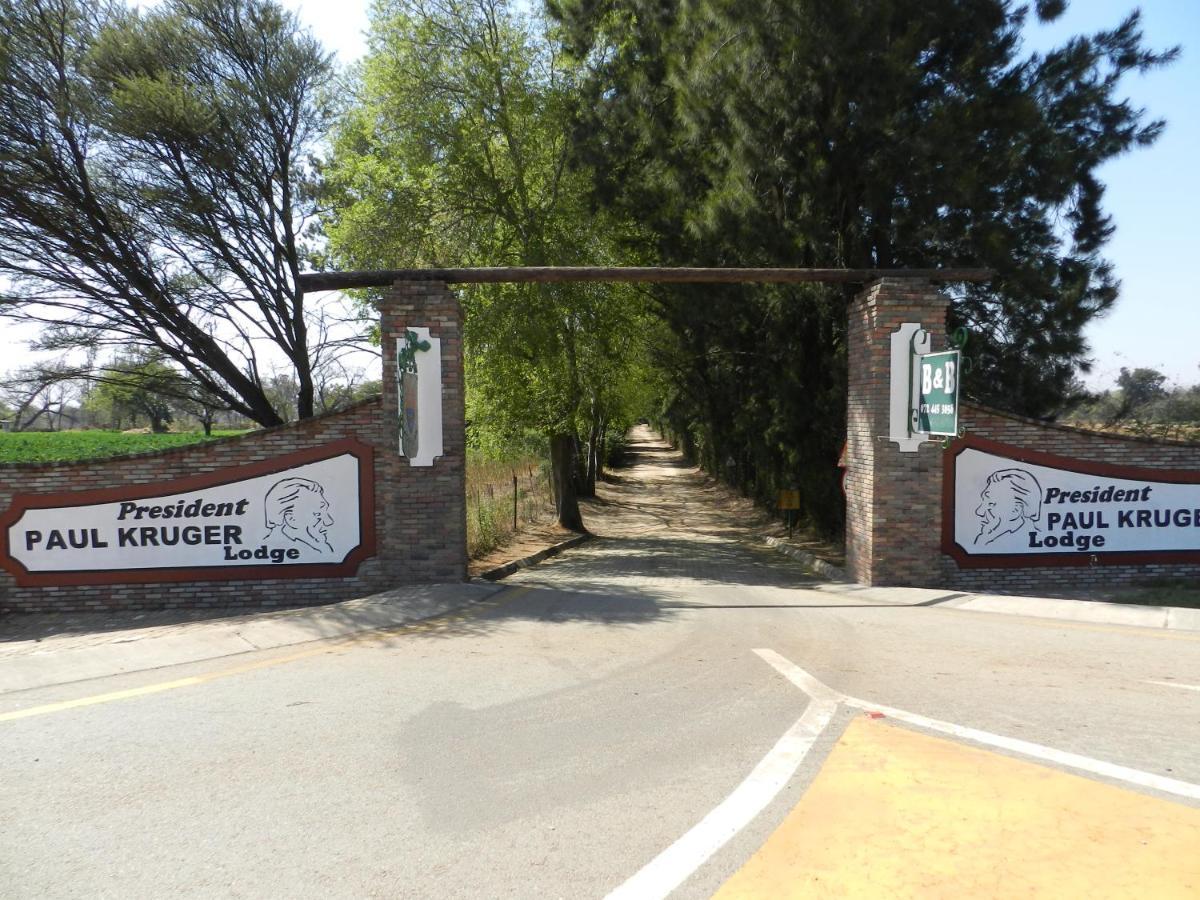 President Paul Kruger Guest Lodge Rustenburg Extérieur photo