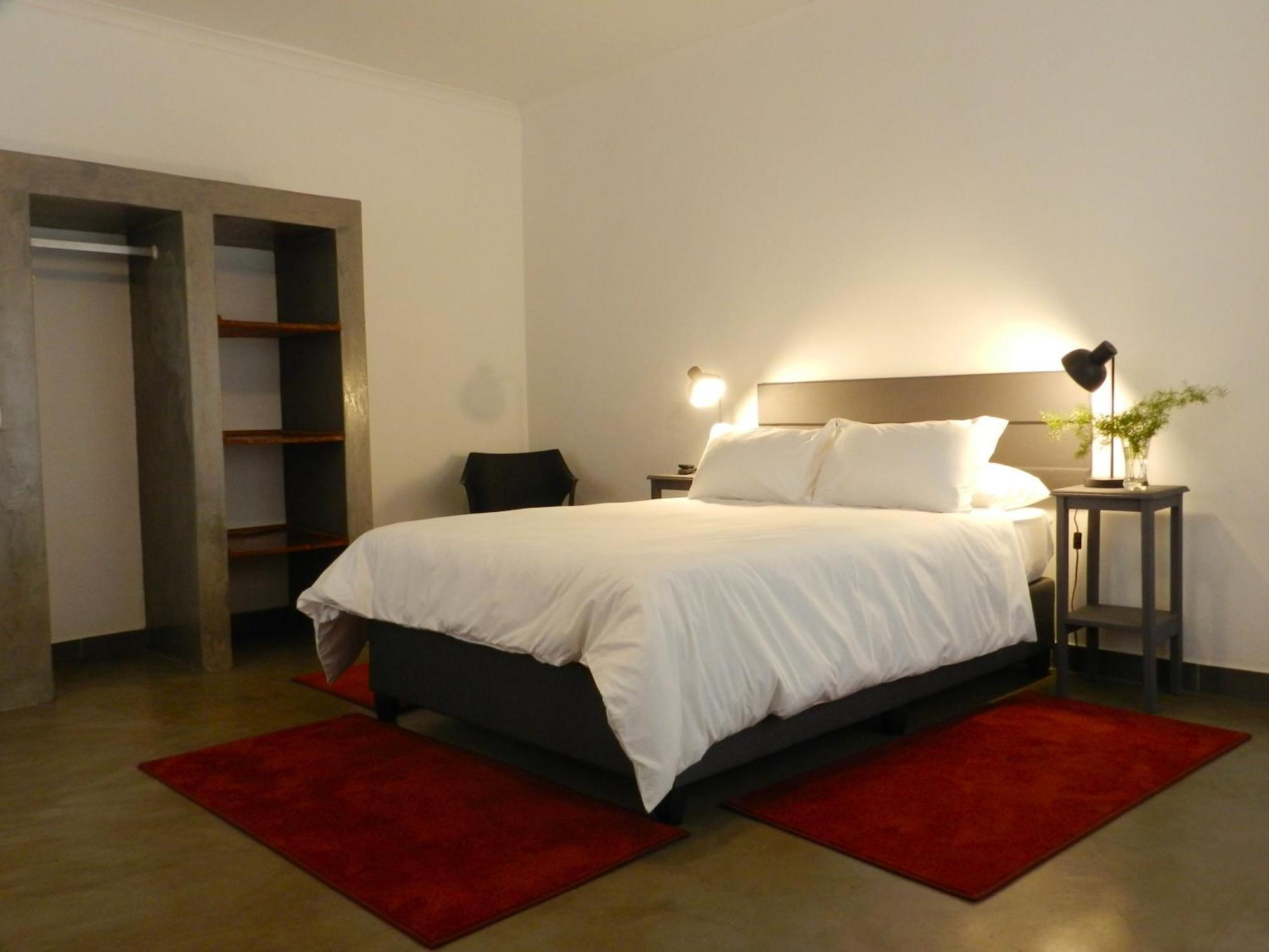 President Paul Kruger Guest Lodge Rustenburg Extérieur photo